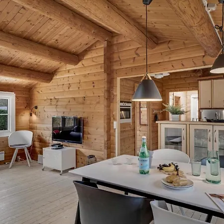 Jacobslystvej Vi Tatil Evi